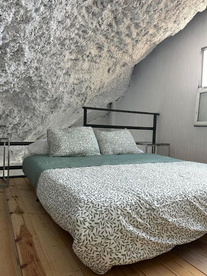 Cueva Rural " Old London " With Jacuzzi And Swimming Pool Villa Santa Cruz de Tenerife Exteriör bild